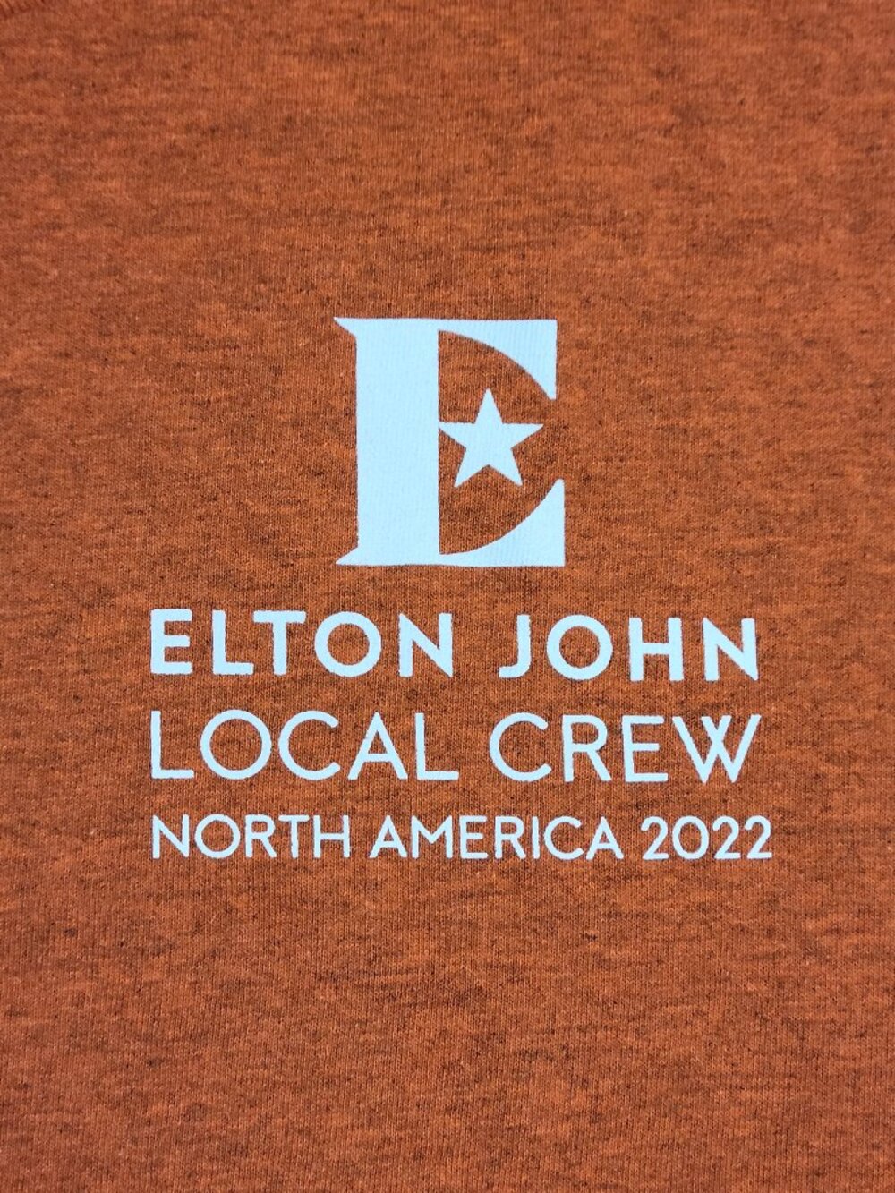 ELTON JOHN - NORTH AMERICAN TOUR 2022 LOCAL CREW T-SHIRT SIZE XL CARPENTERS